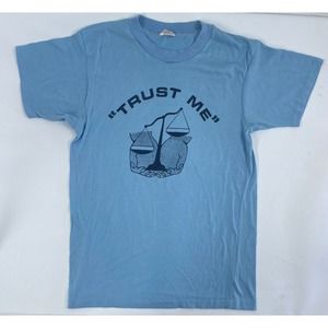Vintage Rare "Trust Me" 84' Lawyers Conference T-Shirt Large
